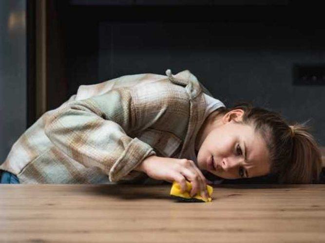 obsesivna kompulzivna motnja